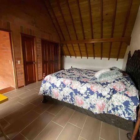 Hermosa Casa , Con Parqueadero En Rionegro Cerca Al Aeropuerto别墅 外观 照片
