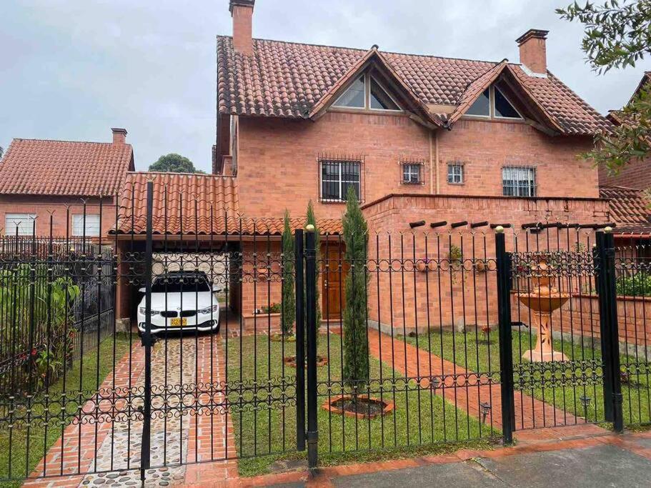 Hermosa Casa , Con Parqueadero En Rionegro Cerca Al Aeropuerto别墅 外观 照片