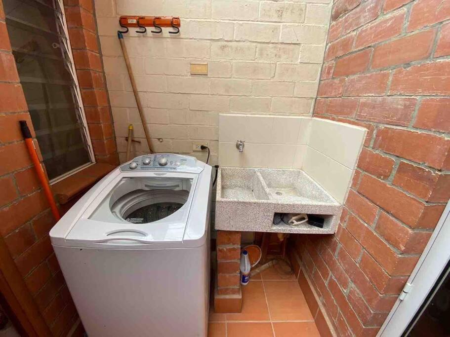 Hermosa Casa , Con Parqueadero En Rionegro Cerca Al Aeropuerto别墅 外观 照片
