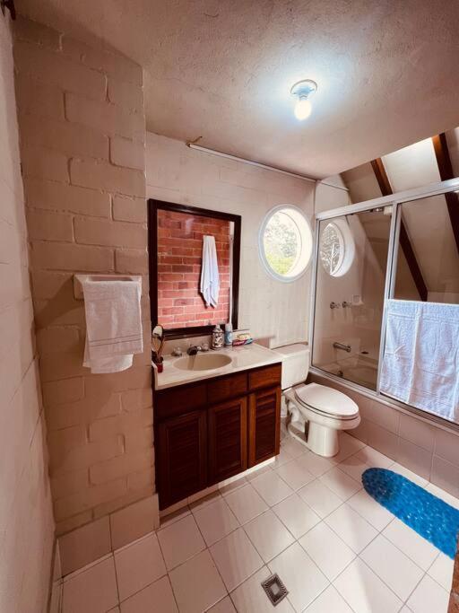 Hermosa Casa , Con Parqueadero En Rionegro Cerca Al Aeropuerto别墅 外观 照片